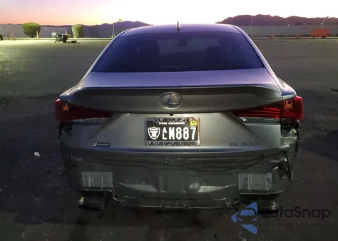 2019 Lexus Is 300 z USA, uszkodzony, nr VIN 084968